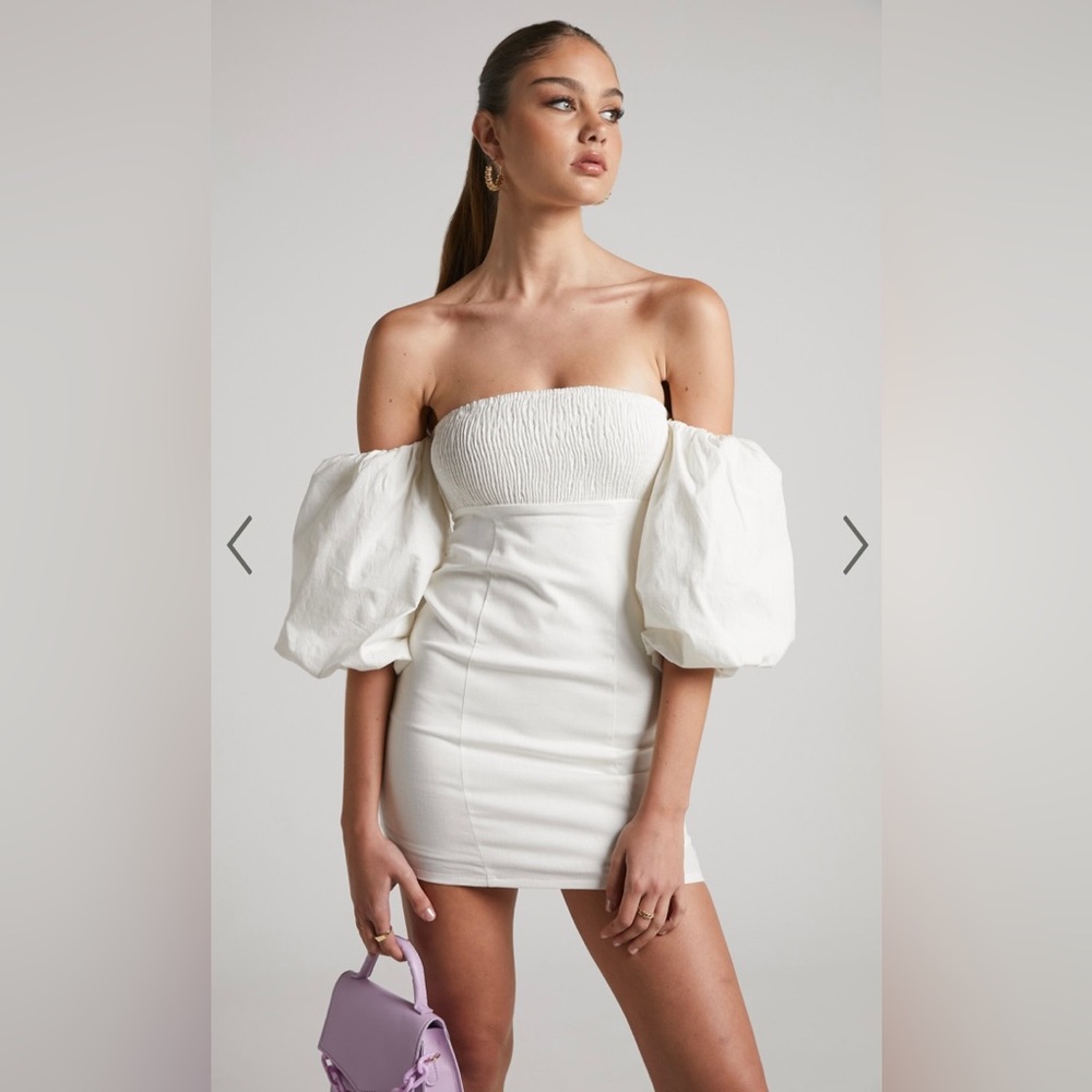 STEFFIE SHIRRED OFF SHOULDER PUFF SLEEVE BODYCON MINI DRESS IN WHITE